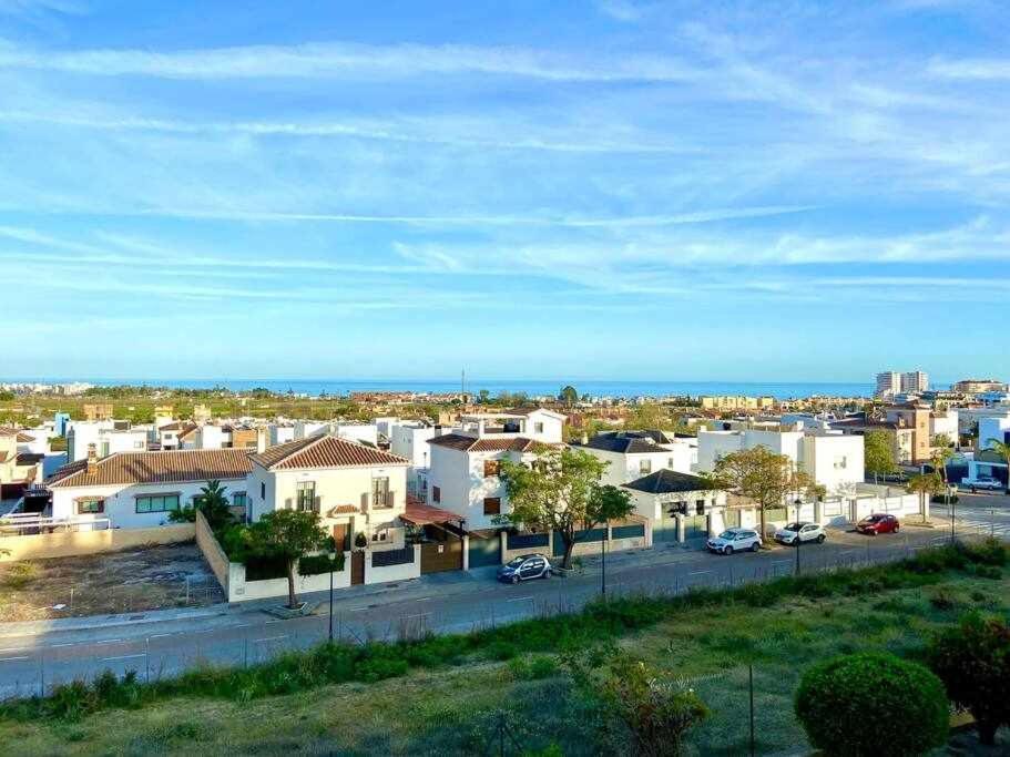 Sea View And Mountains By Solymar Holiday Torre Del Mar Zewnętrze zdjęcie
