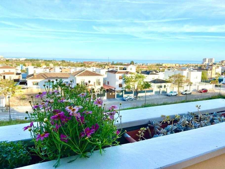 Sea View And Mountains By Solymar Holiday Torre Del Mar Zewnętrze zdjęcie
